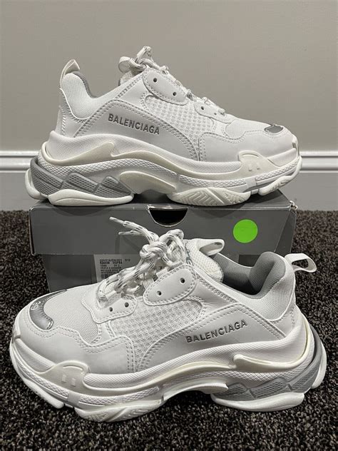 Triple S 